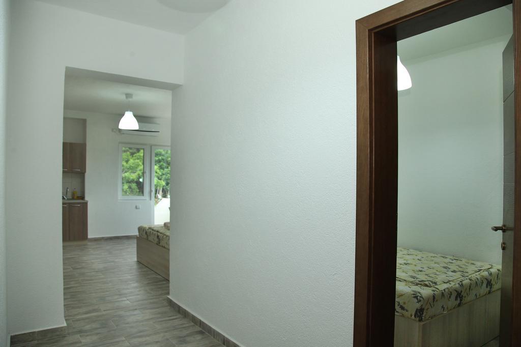 Apartmani Alex Beach Dojran Phòng bức ảnh